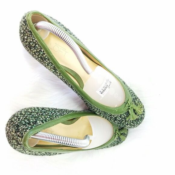 Ann Taylor  - Picture 7 of 7